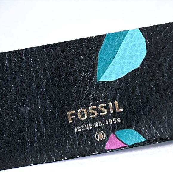 Fossil Bags, Folding Wallet l “On My Way” l Black Pebbled Leather l EUC - Picture 5 of 8